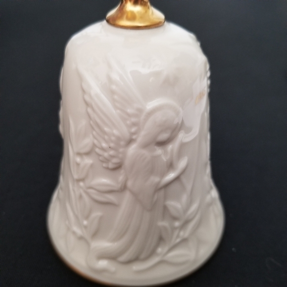 Vintage 1985 Lenox Christmas Bell Angel Ornament 24kt Gold Trim Orginal Box - Picture 3 of 11